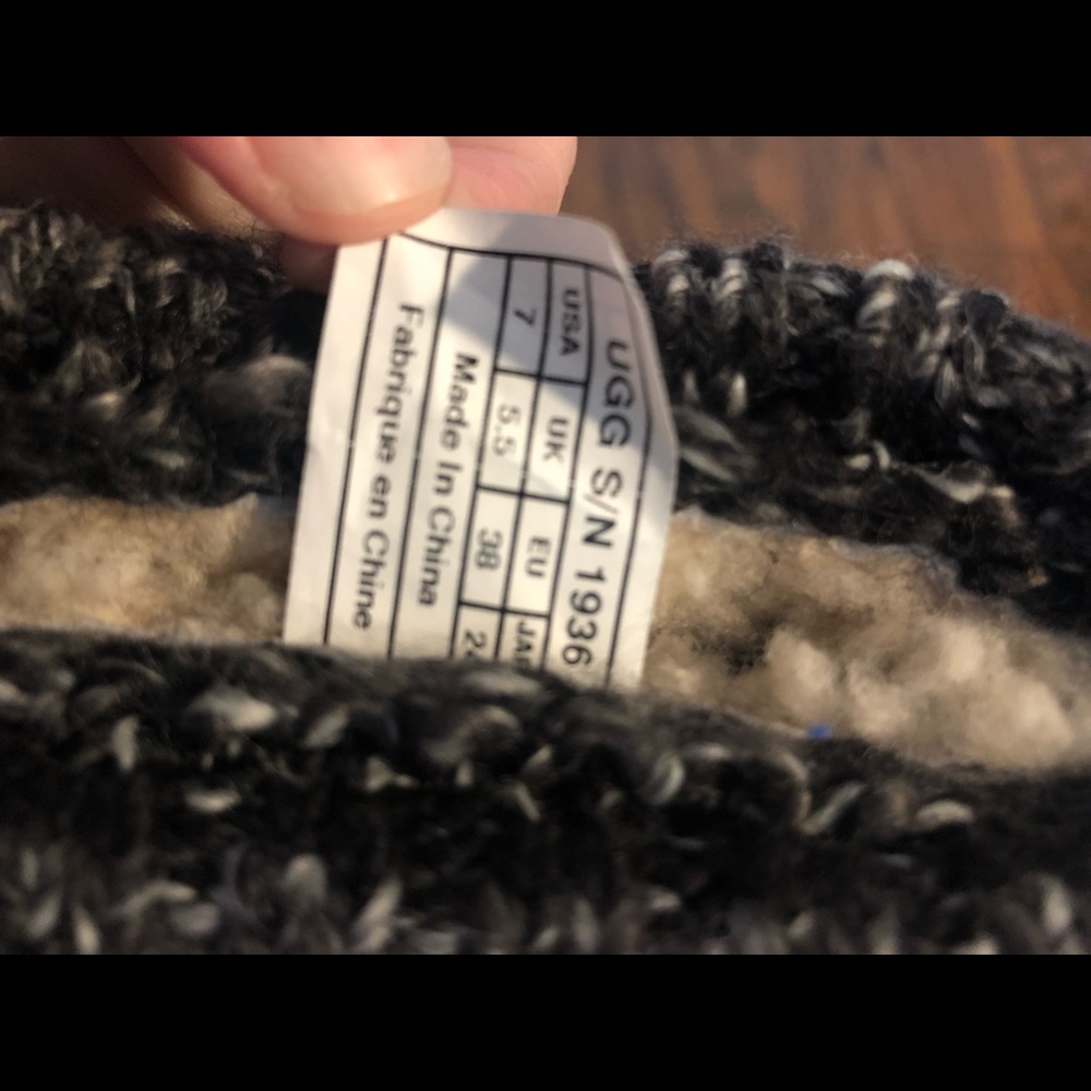 Ugg Boots - Picture 6 of 6
